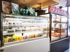 面包甜点陈列柜-奈雪的茶(金鹰广场店)