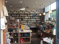 -晓风书屋(浙大紫金港店)