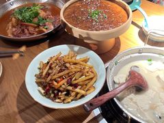 -吃饭皇帝大(长宁龙之梦店)