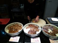 大堂-天津乾毓德饭庄·清真传统炒菜·海鲜烧烤(咸阳路店)