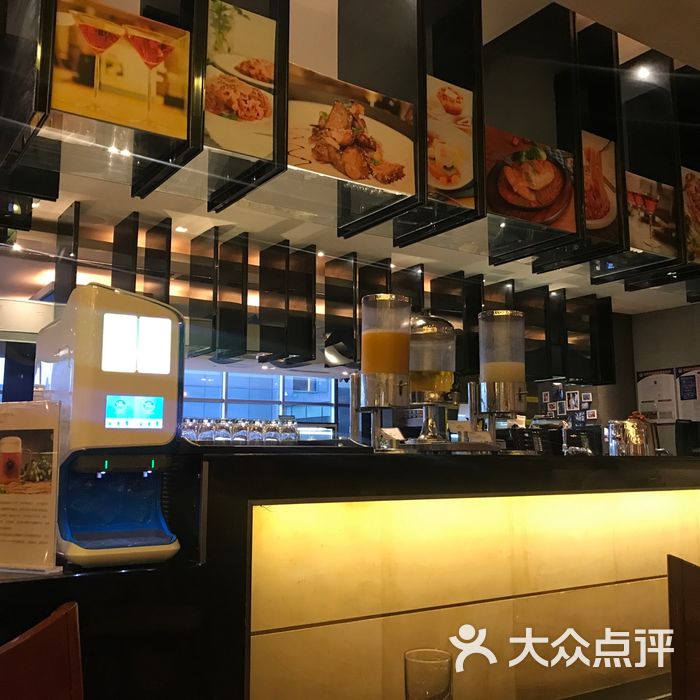 海爾洲際酒店品香苑自助餐廳