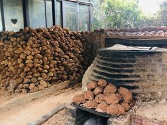 -御霞苑泥烩鸡休闲农庄
