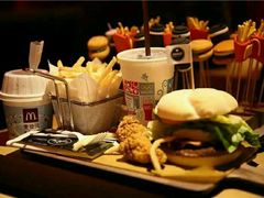 -麦当劳(新王府井店)