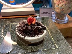 黑森林蛋糕-威珀斯酒店·珀萃美食餐厅