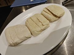 -胡须佬鸡煲四季火锅店(石厦西村直营店)