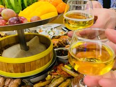 -日进一片海.生腌海鲜火锅.宵夜烧烤(三里屯总店)