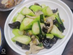 -兴记菜馆