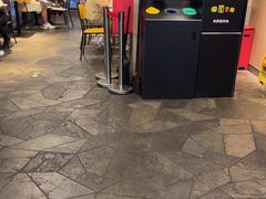 -麦当劳(国家体育场南路店)