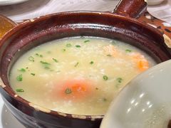 -小鹅皇港式餐厅(新抚万达店)