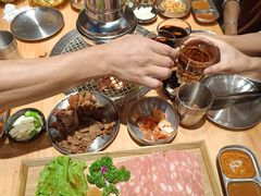 -极简·炭火烤肉主题餐厅·龙虾烧烤·烤羊排(宝龙店)