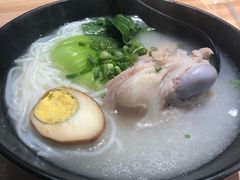 -小魔童·鲜切牛肉粉(时尚天河东区店)