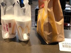 -麦当劳(杭州西湖银泰百货店)