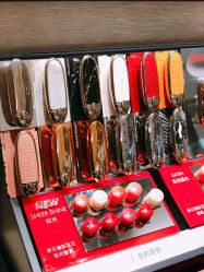 -法国娇兰精品店