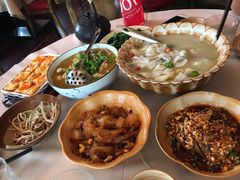 -龙门阵茶屋川菜馆(武康路店)