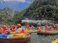 -安吉龙王山峡谷漂流