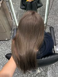 -Tloml salon