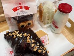 -红星前进面包牛奶公司(五道口购物中心店)
