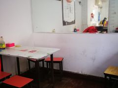 -金城包子牛肉灌汤包(台东四路店)