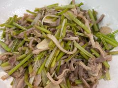 芫爆肚丝-小大董·烤鸭(王府井apm店)