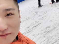 -哈尔滨热雪奇迹