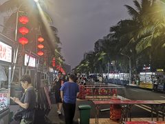 -海大南门夜市(海富街店)