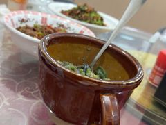 -湖南人家湘菜馆(镇江路店)