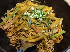 老北京豆角焖面-金豆角砂锅焖面(安贞店)