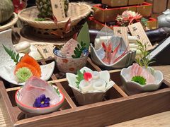 -本源食集 日式烧肉·炉端烧(东海缤纷店)
