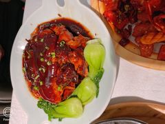 本帮八宝蹄膀(肘子)-玉玲珑(陆家嘴店)