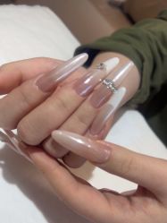 -LynLyn琳林美甲美睫