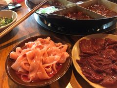 -岗上渣渣老火锅(两路口店)