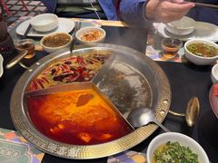 -廖掌柜·重庆鲜货火锅(上海首店)