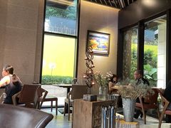 大堂-巴别塔法餐舍(合作路店)