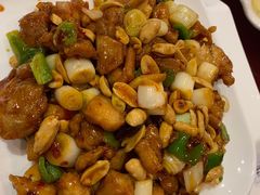 宫保鸡丁-东四民芳餐厅(世茂工三店)