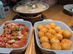 -蜜桃餐厅·伴山(湖滨商业街店)