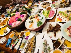 -青瓦餐厅·生鱼片·韩园烤肉(西塔店)