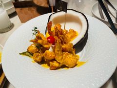 金椰壳奶香虾球-金椰壳· 大厨新加坡菜(壹方城店)