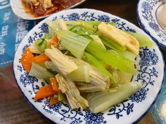 西芹拌腐竹-御陕坊(交大店)