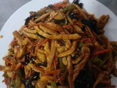 -龙福祥餐馆