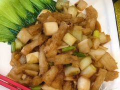 -洁神饭庄·海鲜·青岛菜·30年老字号(五四广场店)