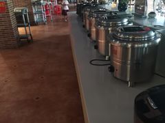 -百荷园蔬食自助餐厅(德辉广场店)