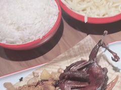 -老闵田螺馆·南昌市井菜·特色小吃(总店)