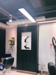 -苑苑发型设计