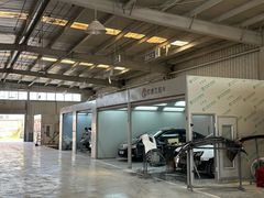 -畅通航行汽车钣金喷漆 无痕修复·局部喷漆