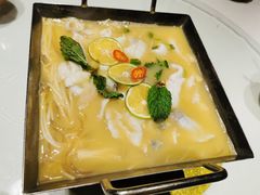青柠酸汤鲈鱼-花样西贡·蜜越餐厅·法式越南料理(水晶城店)