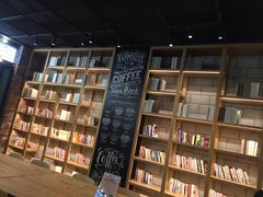 -CGV影城(滨江天街IMAX店)