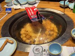 -山河屯铁锅炖·非遗东北菜(南山店)