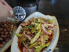 凉拌猪耳朵-陈有良尖椒鸡(渝中示范店)