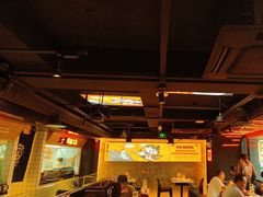 -鸣记脆皮烤鱼·海鲜烤鱼(三八广场店)