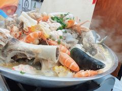 海鲜猪骨煲-凤城康记饭店